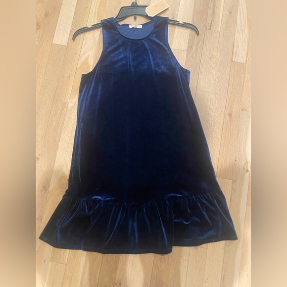 NWT Blue Velvet Junior sleeveless dress size Medium - Picture 1 of 7